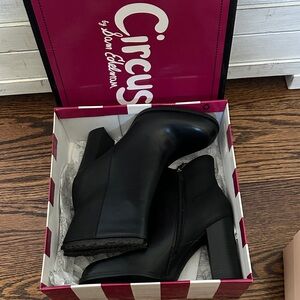 Circus by Sam Edelman Sleek Black Heeled Boots